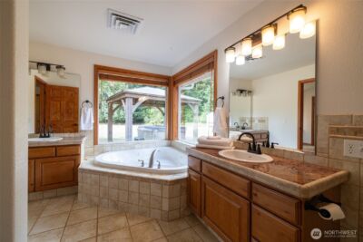 461 Avery Road E #35, Chehalis, WA 98532 - Photo 30