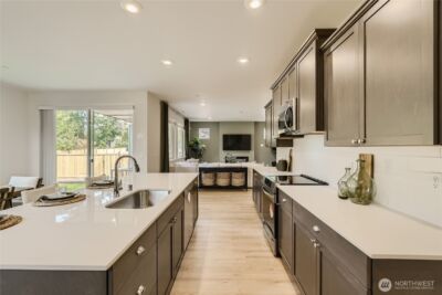 6140 Crestner Drive SW, Port Orchard, WA 98367 - Photo 3