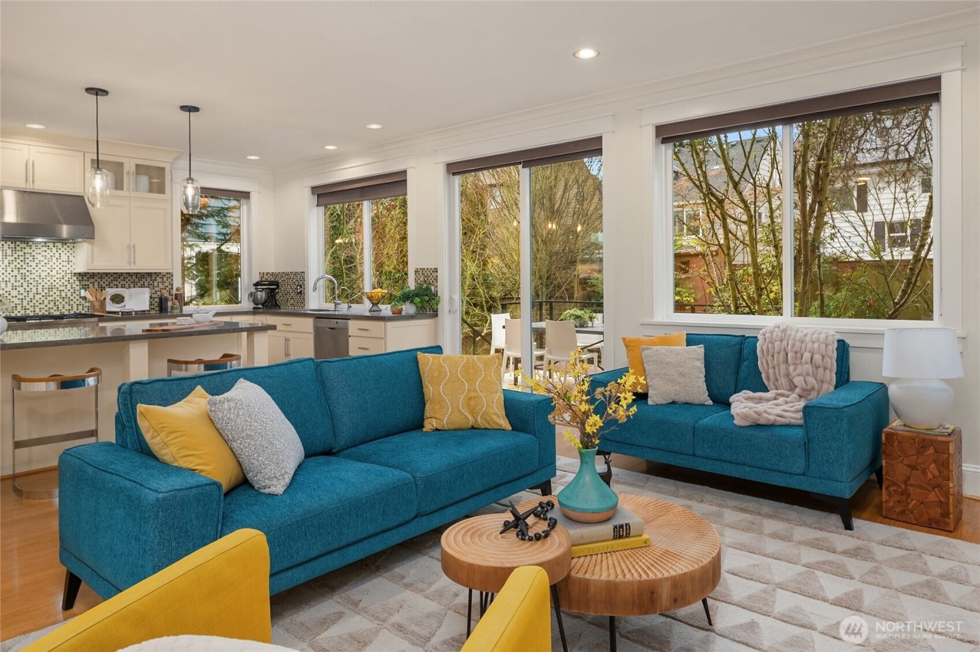 5537 37th Avenue NE, Seattle, WA 98105