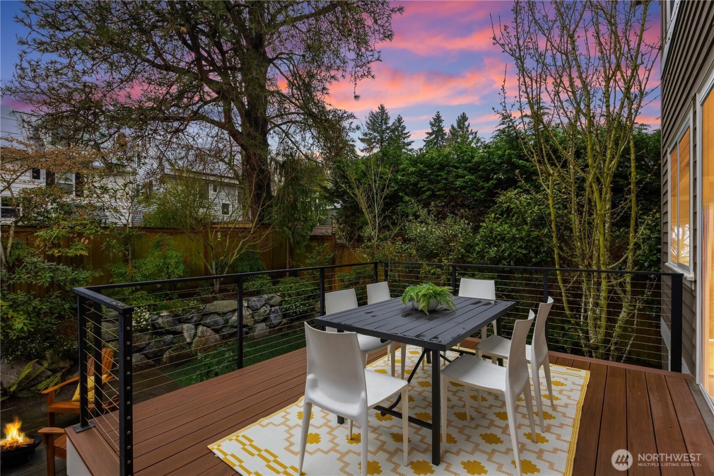 5537 37th Avenue NE, Seattle, WA 98105