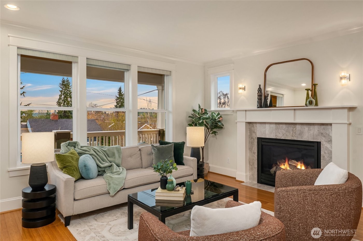 5537 37th Avenue NE, Seattle, WA 98105