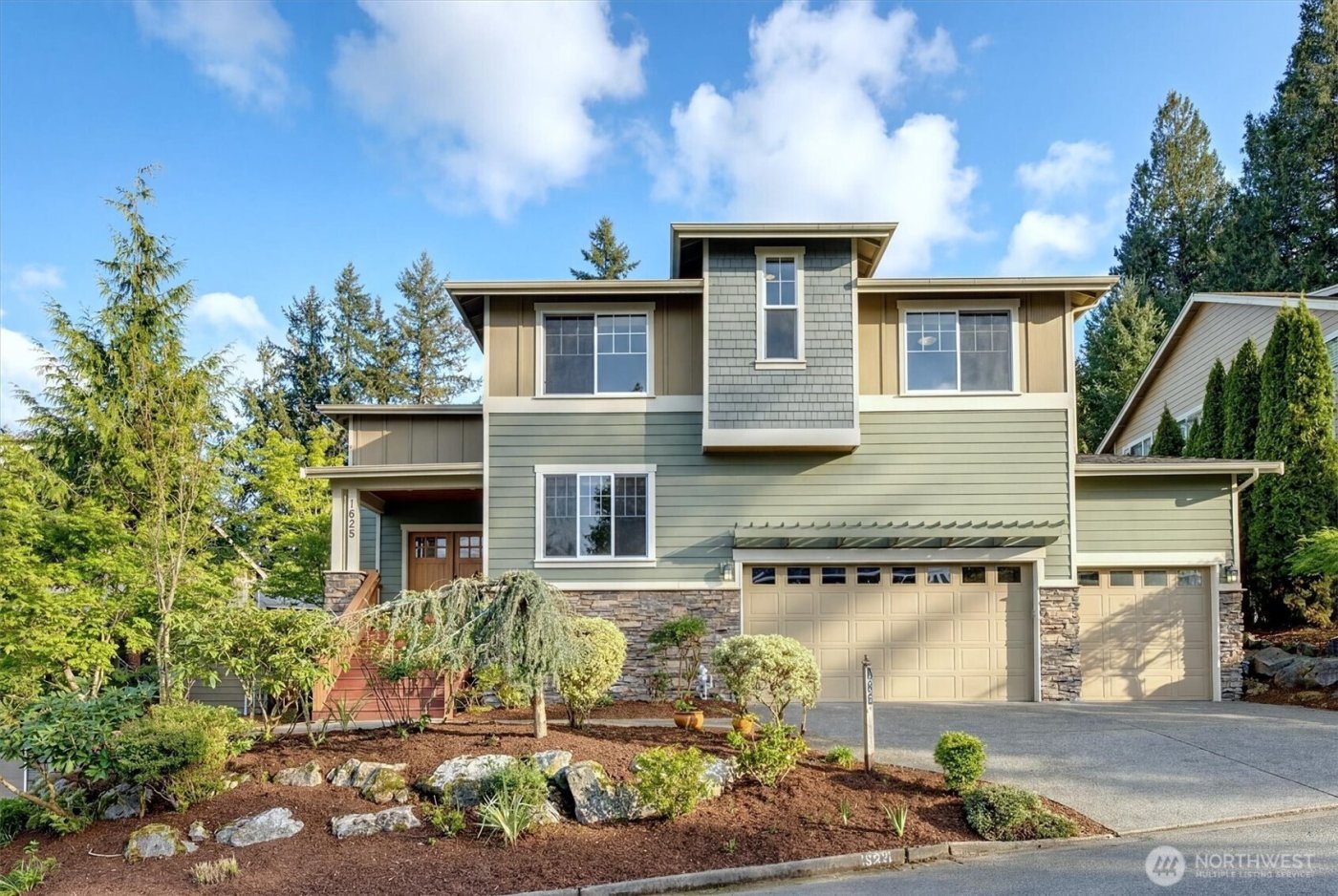 1628 154th Avenue SE, Bellevue, WA 98007-6147