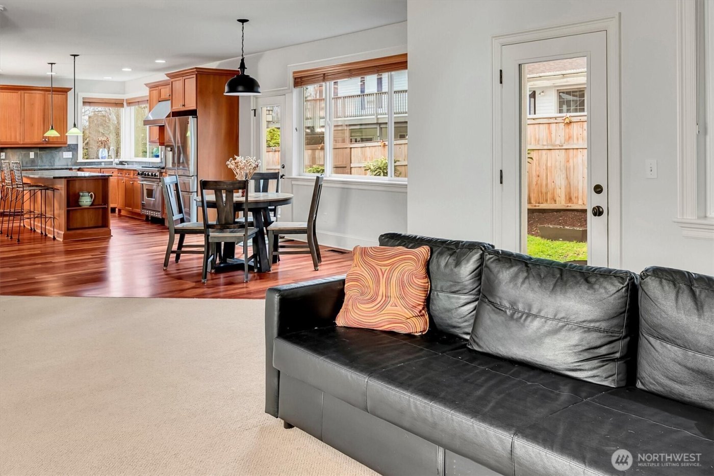 1628 154th Avenue SE, Bellevue, WA 98007-6147