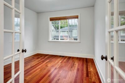 1628 154th Avenue SE, Bellevue, WA 98007-6147 - Photo 18