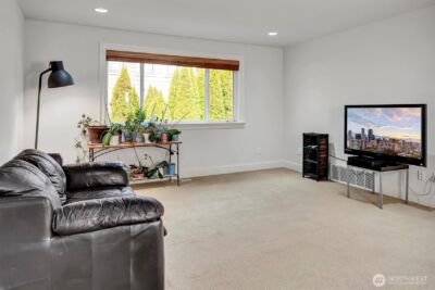 1628 154th Avenue SE, Bellevue, WA 98007-6147 - Photo 19