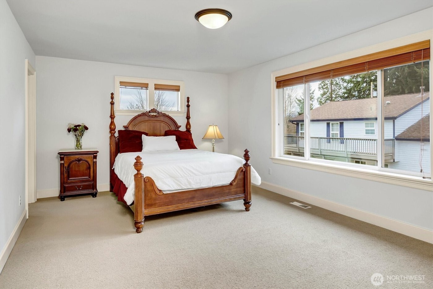 1628 154th Avenue SE, Bellevue, WA 98007-6147