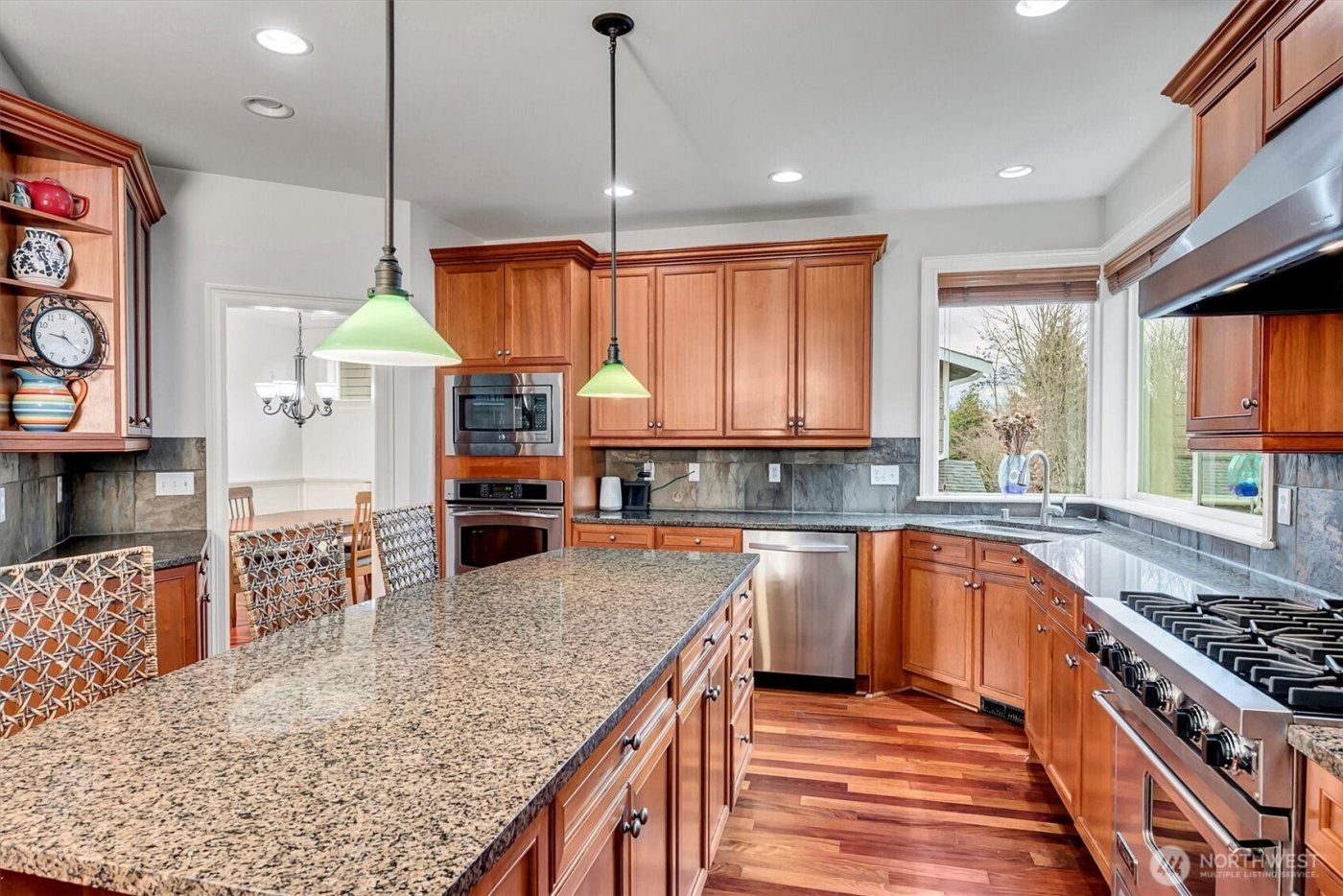 1628 154th Avenue SE, Bellevue, WA 98007-6147