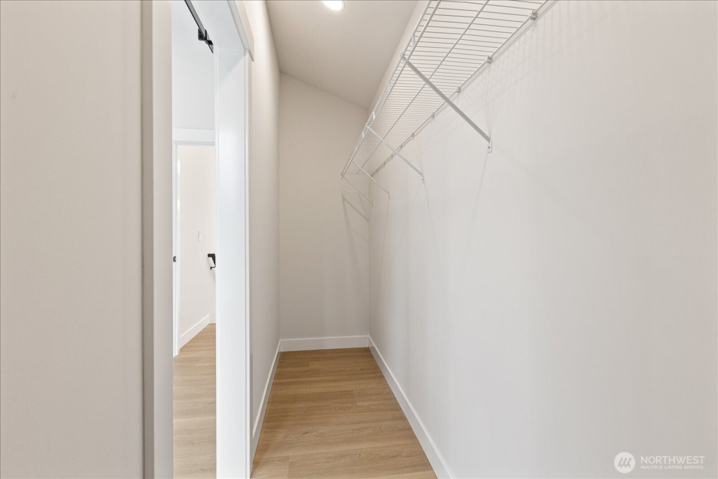 14308 Roslyn Place N #B, Seattle, WA 98133