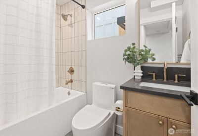 14308 Roslyn Place N #B, Seattle, WA 98133 - Photo 16