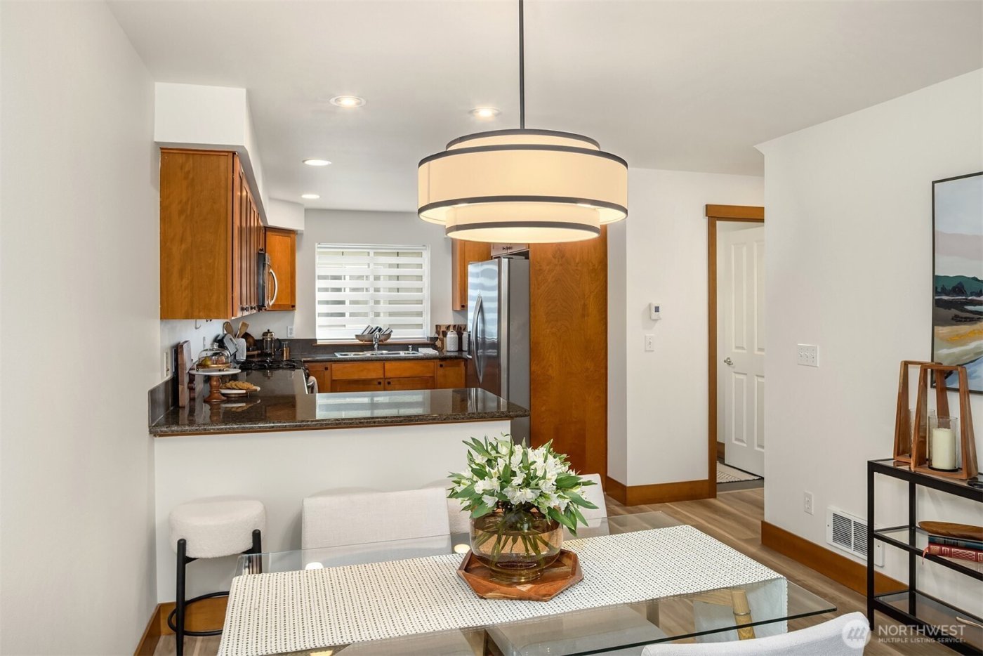 13726 Midvale Avenue N #B, Seattle, WA 98133-7056