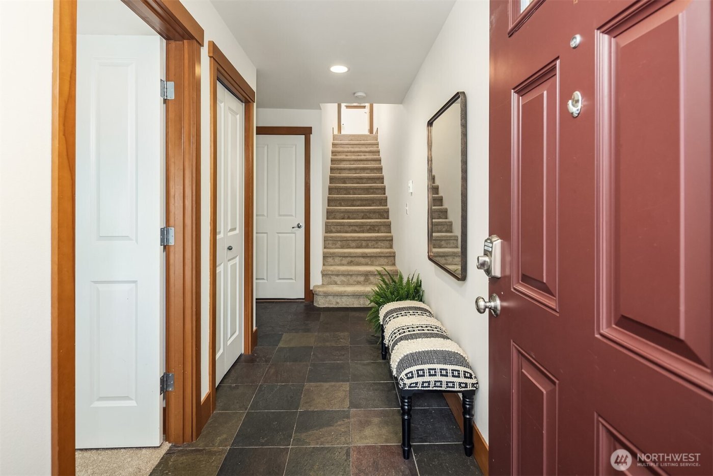 13726 Midvale Avenue N #B, Seattle, WA 98133-7056