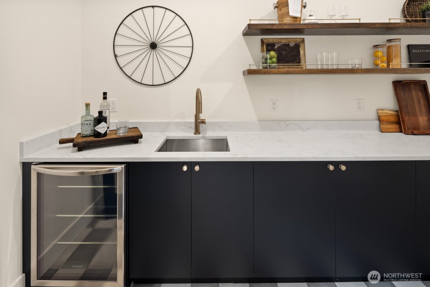 8838 28th Avenue NW, Seattle, WA 98117