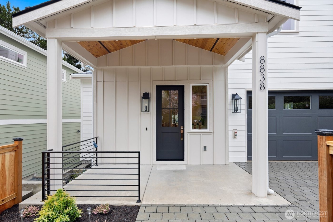 8838 28th Avenue NW, Seattle, WA 98117