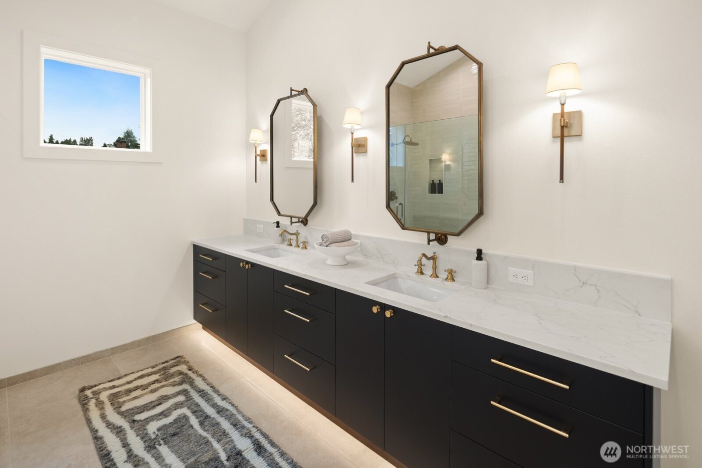 8838 28th Avenue NW, Seattle, WA 98117