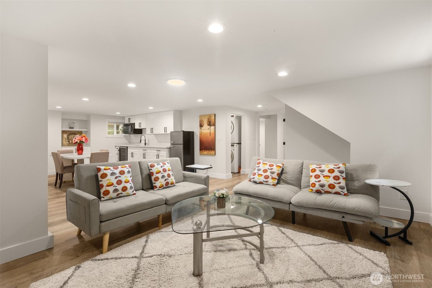 4326 NE 44th Street , Seattle, WA 98105