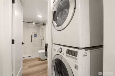 4326 NE 44th Street , Seattle, WA 98105 - Photo 28