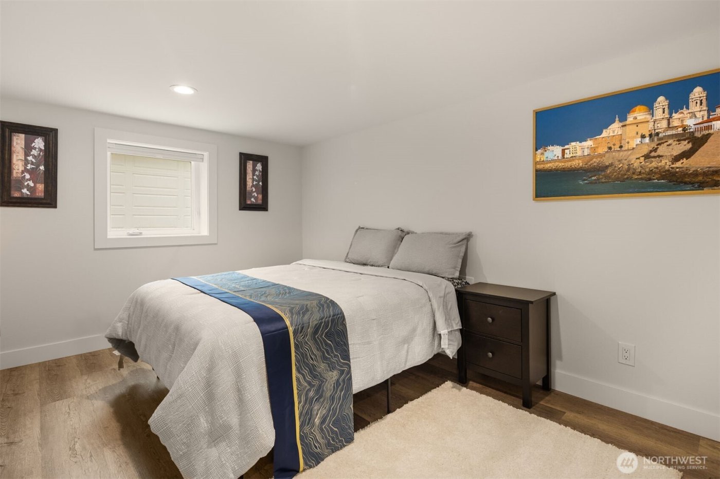 4326 NE 44th Street , Seattle, WA 98105