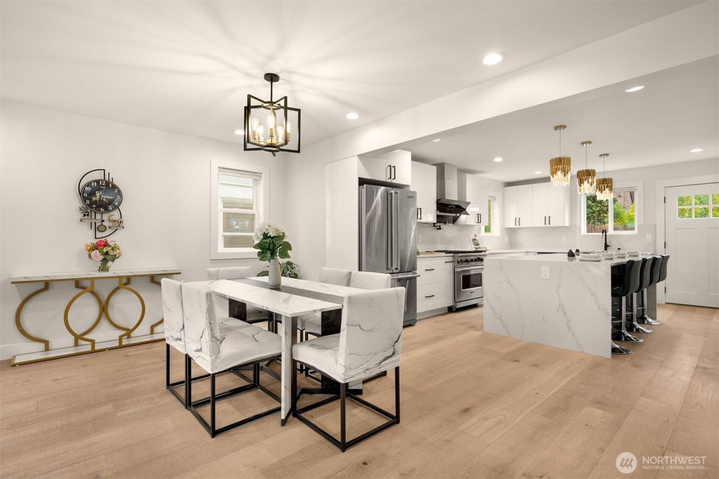 4326 NE 44th Street , Seattle, WA 98105