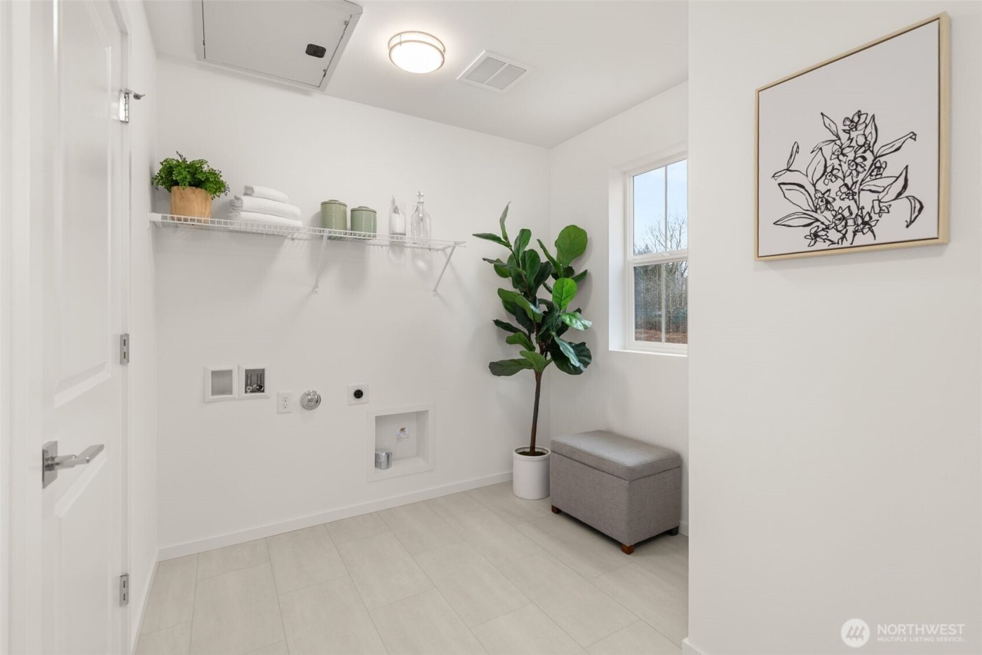 3301 219th Avenue E, Lake Tapps, WA 98391