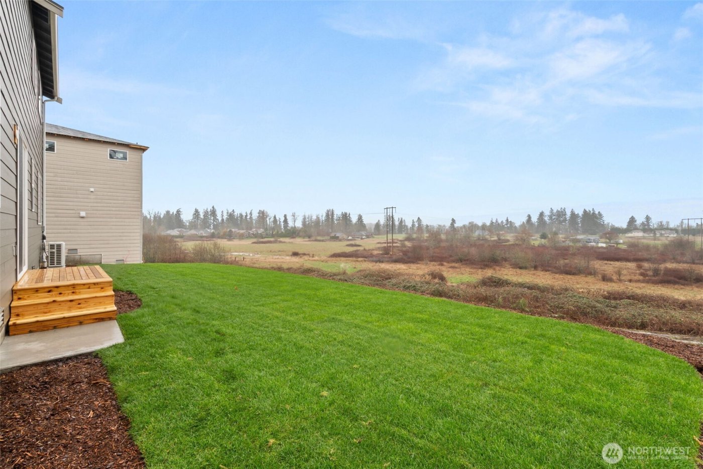 3301 219th Avenue E, Lake Tapps, WA 98391