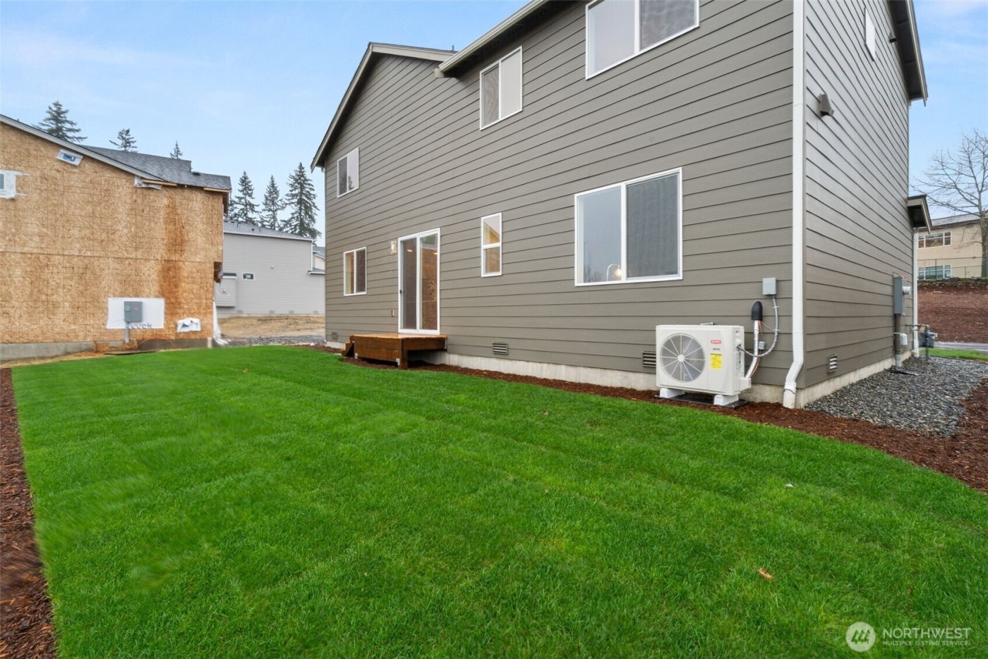 3301 219th Avenue E, Lake Tapps, WA 98391