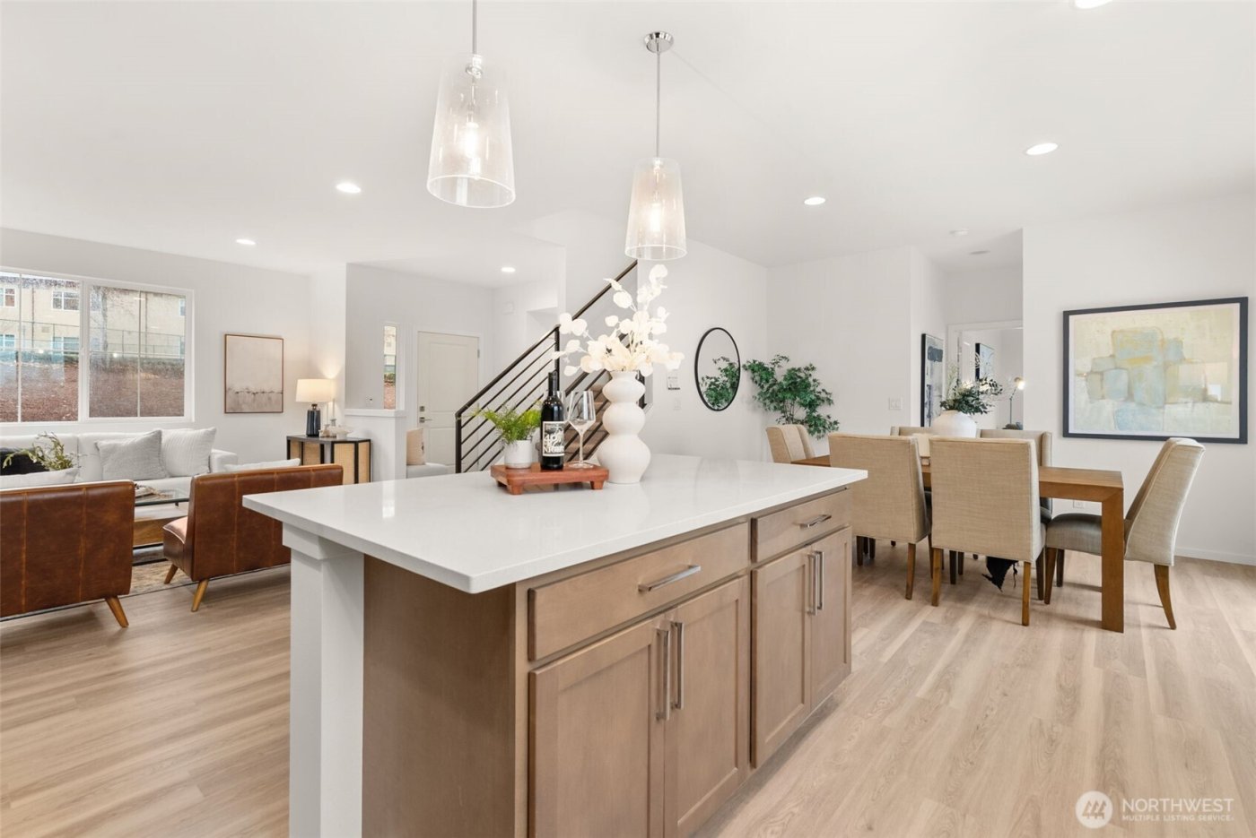 3301 219th Avenue E, Lake Tapps, WA 98391