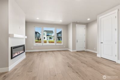 14515 204th Avenue E #902, Bonney Lake, WA 98391 - Photo 2