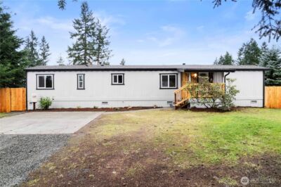 13010 222nd Avenue E, Bonney Lake, WA 98391