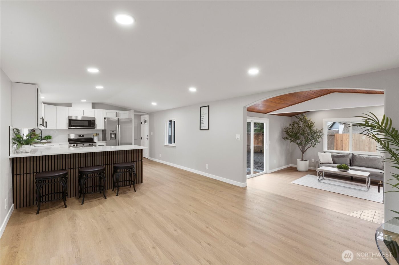 13010 222nd Avenue E, Bonney Lake, WA 98391