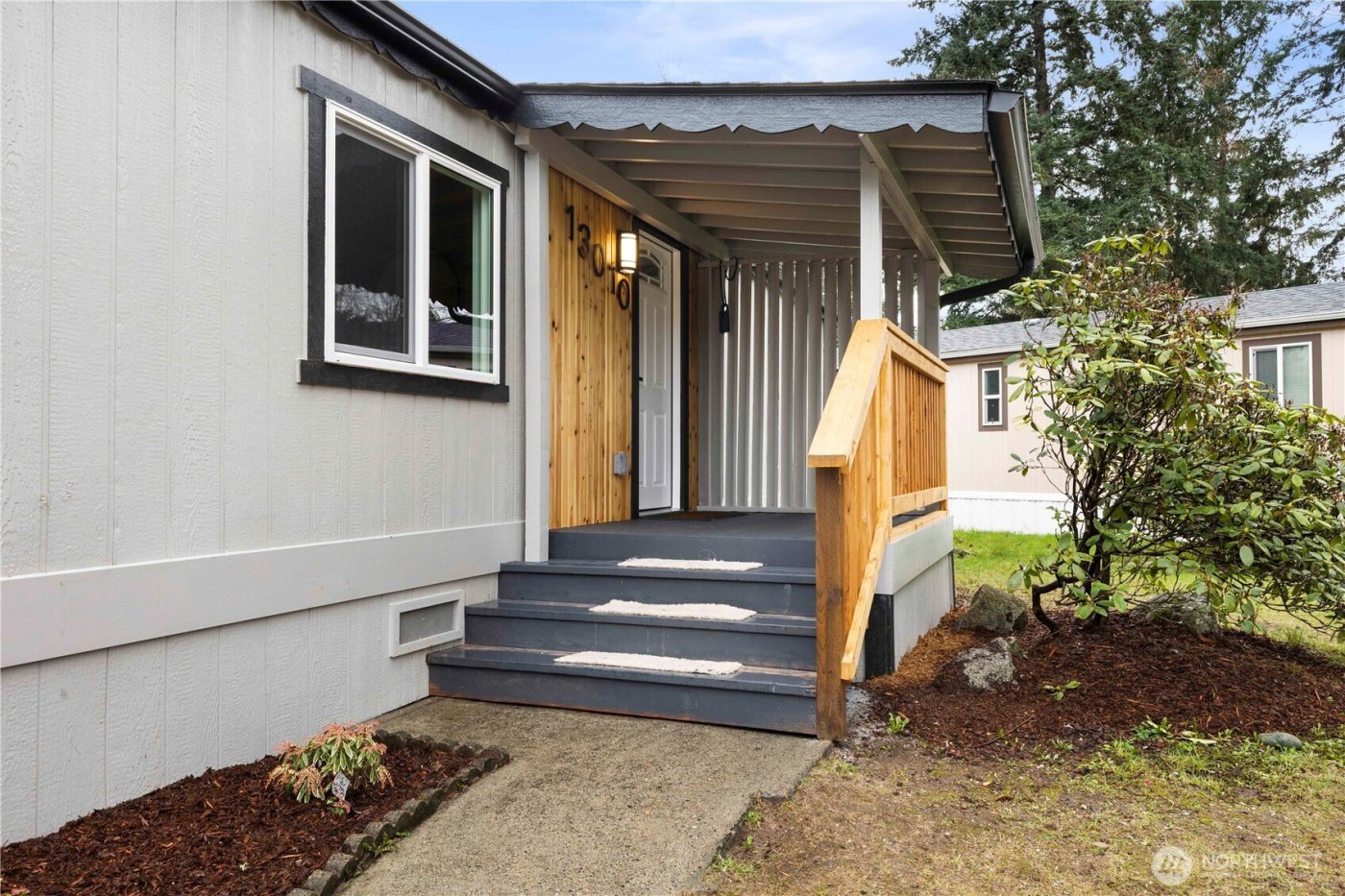 13010 222nd Avenue E, Bonney Lake, WA 98391