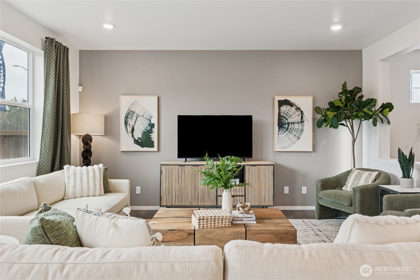 8422 Ostrom Avenue SE #28, Lacey, WA 98513