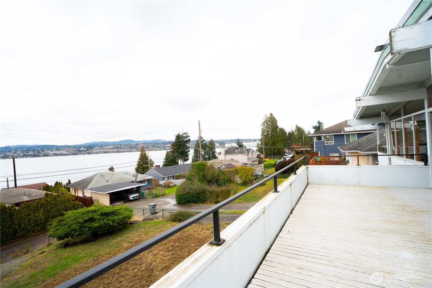 10862 Dixon Drive S, Seattle, WA 98178