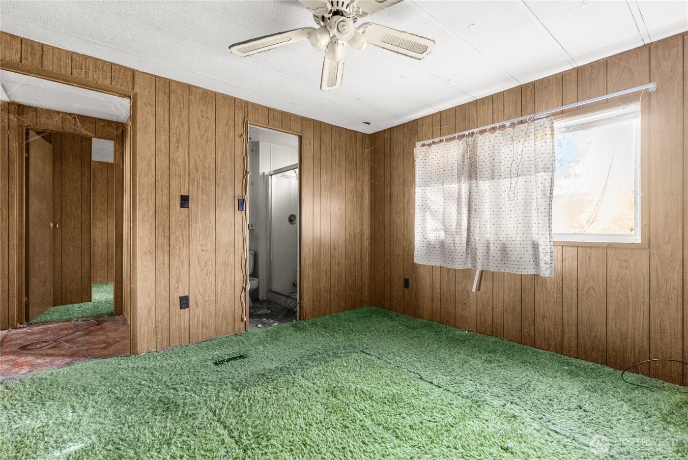 13405 Cedar Court E, Bonney Lake, WA 98391