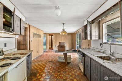 13405 Cedar Court E, Bonney Lake, WA 98391 - Photo 9