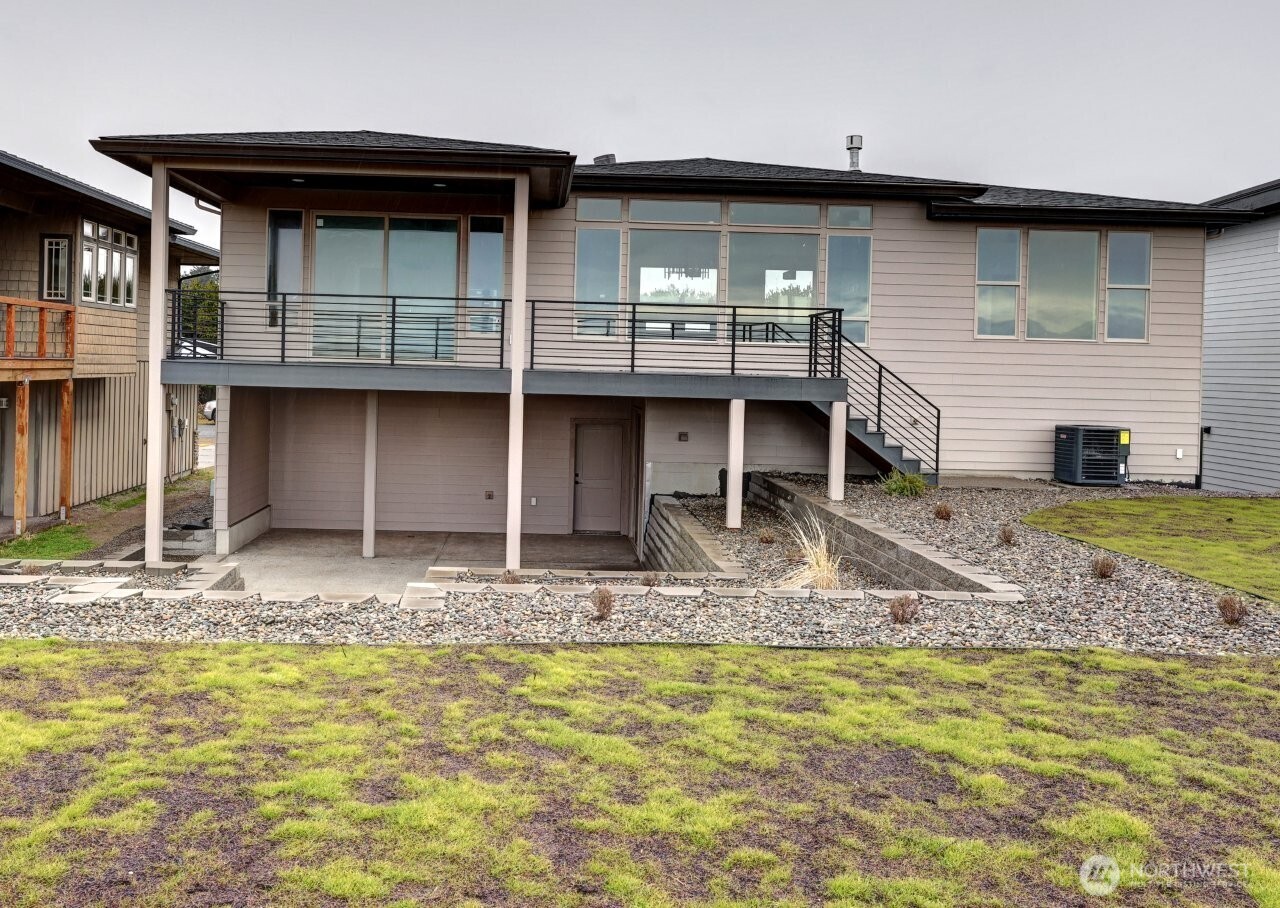 31905 G Street , Ocean Park, WA 98640