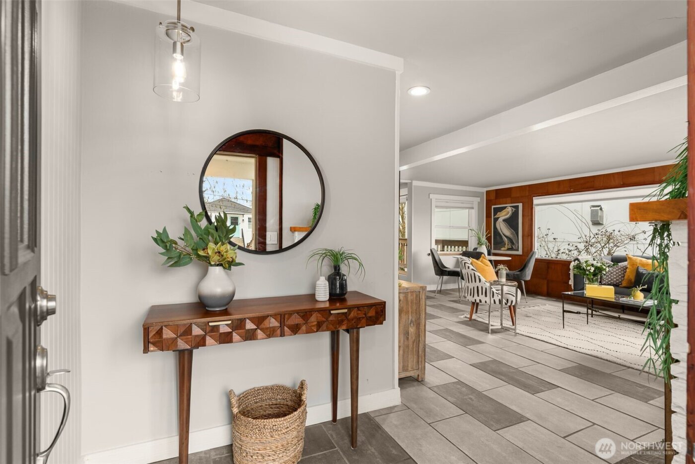 4123 SW Rose Street , Seattle, WA 98136