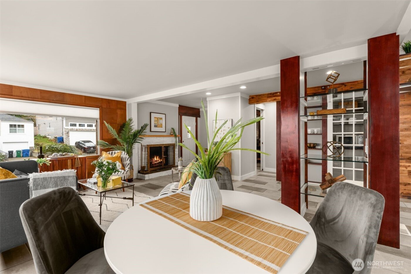 4123 SW Rose Street , Seattle, WA 98136