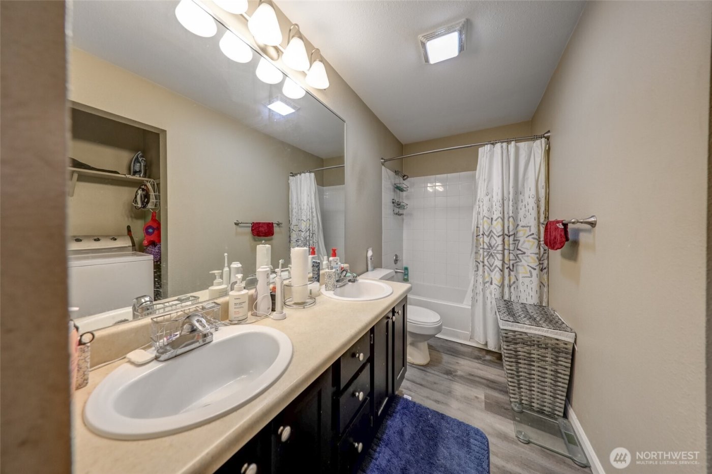 31500 33rd Place SW #V102, Federal Way, WA 98023