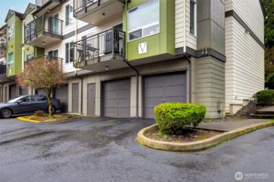 31500 33rd Place SW #V102, Federal Way, WA 98023 - Photo 2