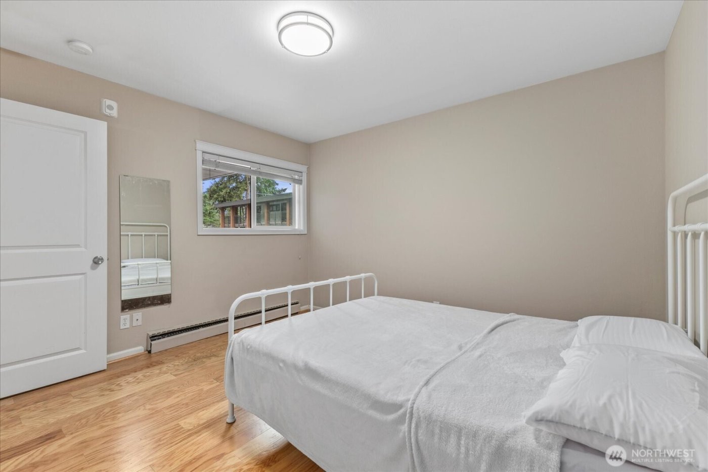 130 105th Avenue SE #108, Bellevue, WA 98004