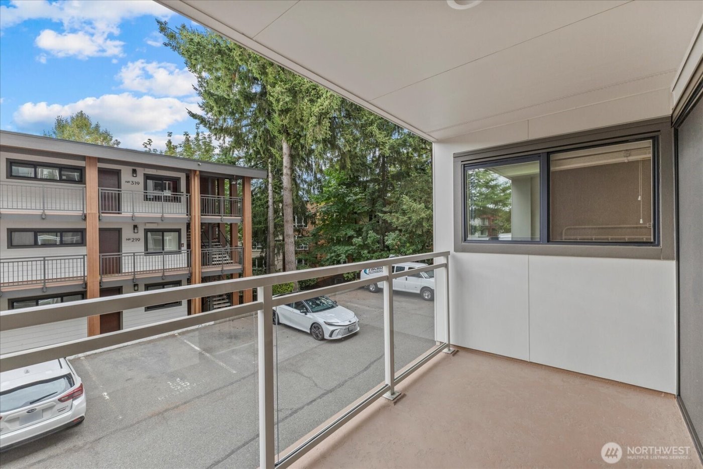 130 105th Avenue SE #108, Bellevue, WA 98004