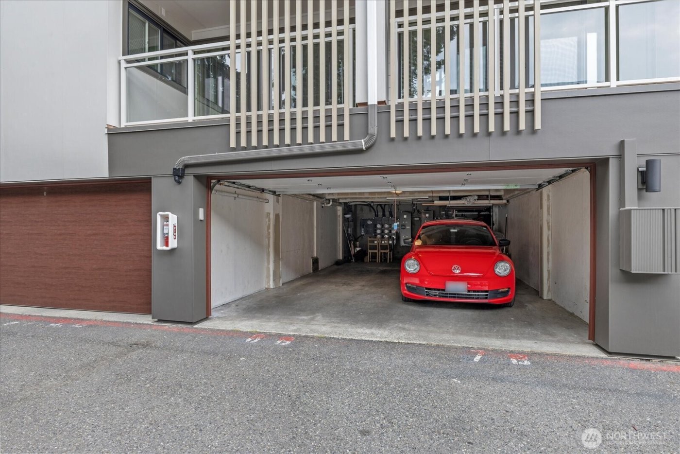 130 105th Avenue SE #108, Bellevue, WA 98004