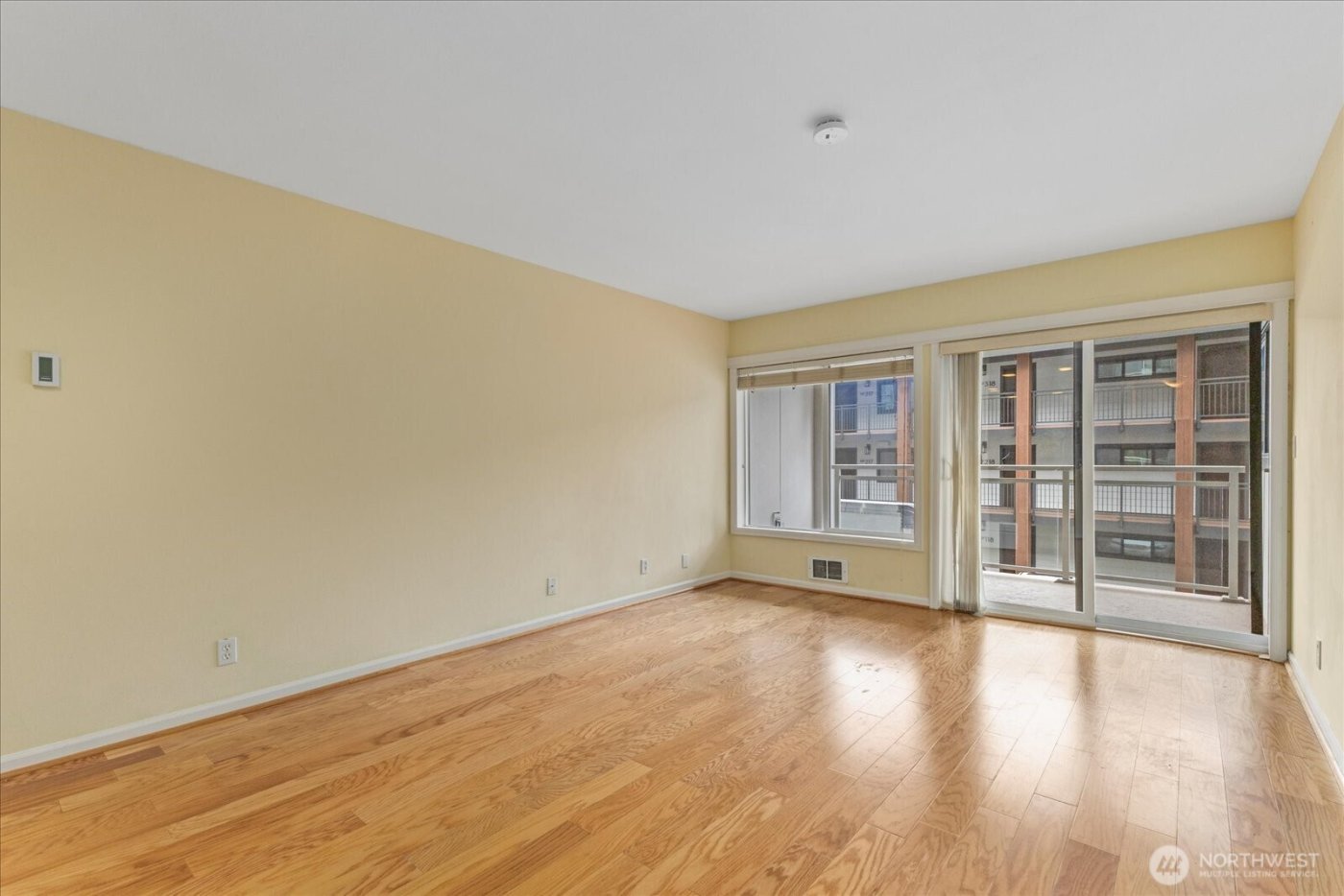 130 105th Avenue SE #108, Bellevue, WA 98004