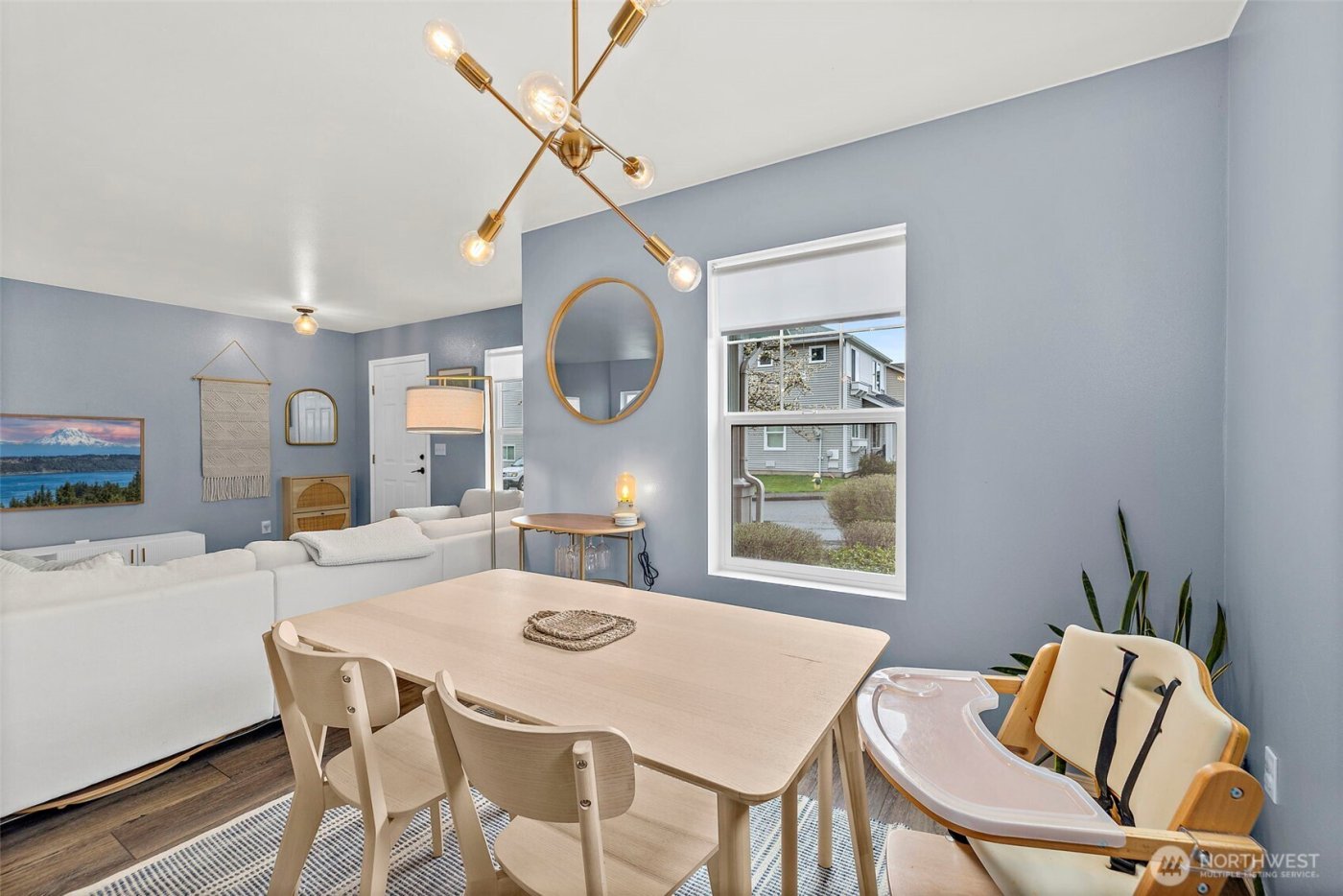 6827 SE Gove Street #10, Snoqualmie, WA 98065