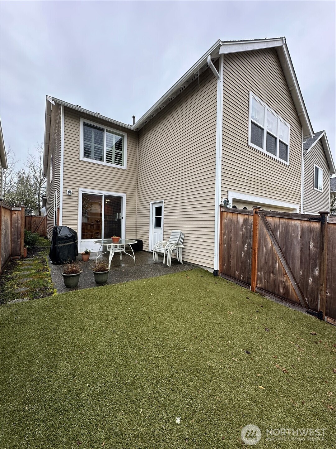 2766 McNeil Street , Dupont, WA 98327