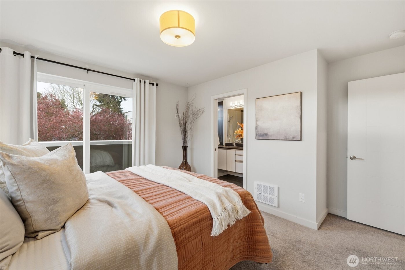 1523 NW 64th Street #B, Seattle, WA 98107