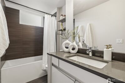 1523 NW 64th Street #B, Seattle, WA 98107 - Photo 27