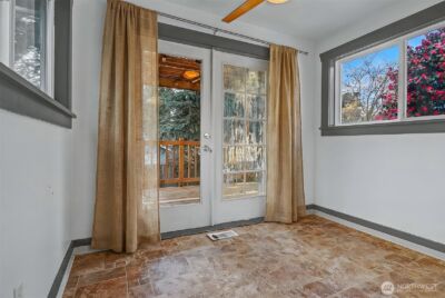 8535 18th Avenue NW, Seattle, WA 98117 - Photo 13