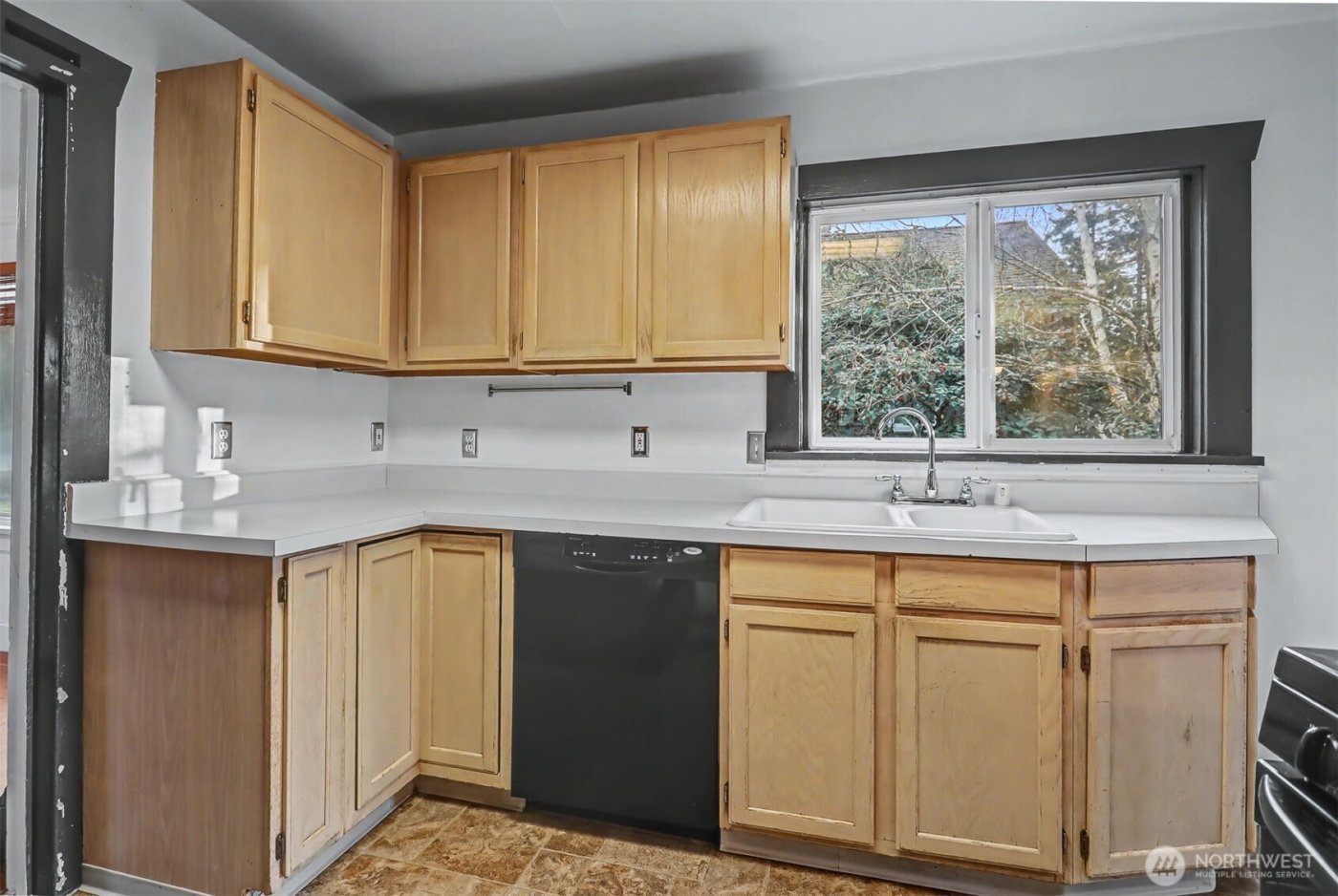 8535 18th Avenue NW, Seattle, WA 98117