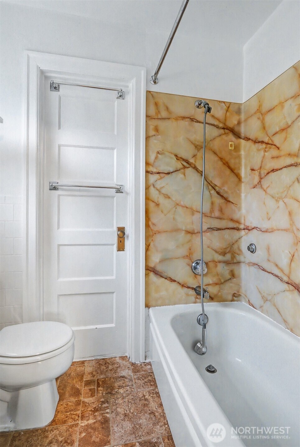 8535 18th Avenue NW, Seattle, WA 98117